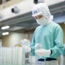 生産された容器の検品イメージ